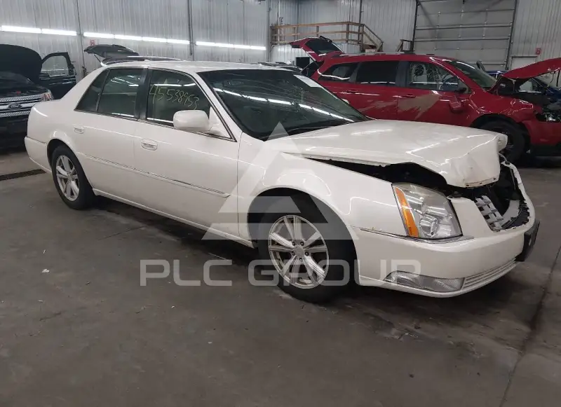 2011 Cadillac DTS фото