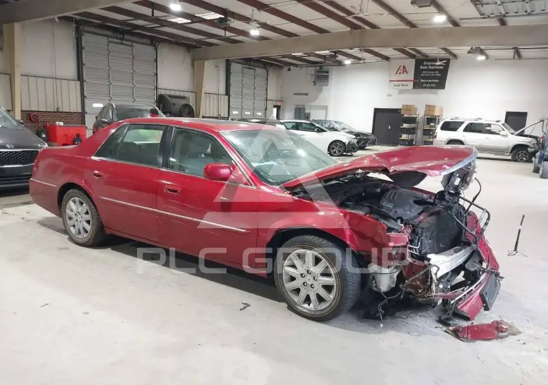 2011 Cadillac DTS фото