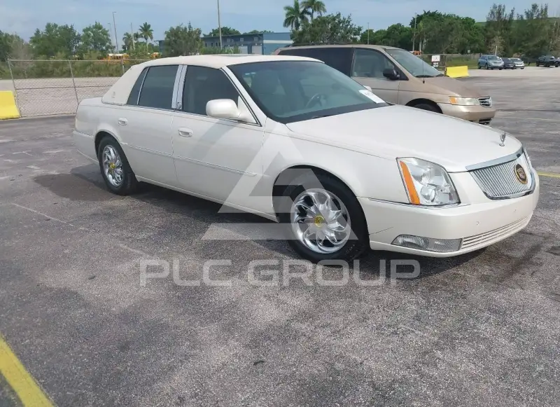 2011 Cadillac DTS фото