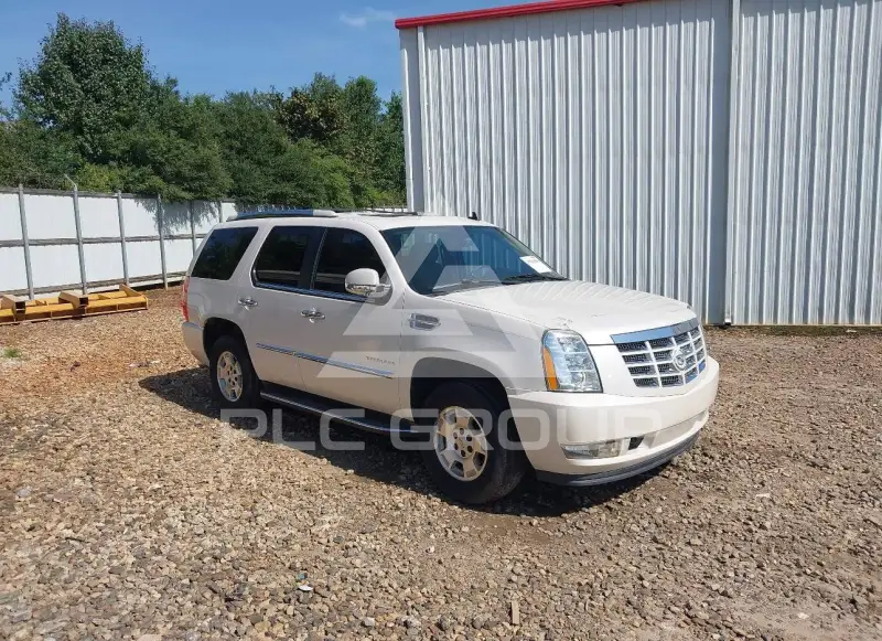 2011 Cadillac ESCALADE фото