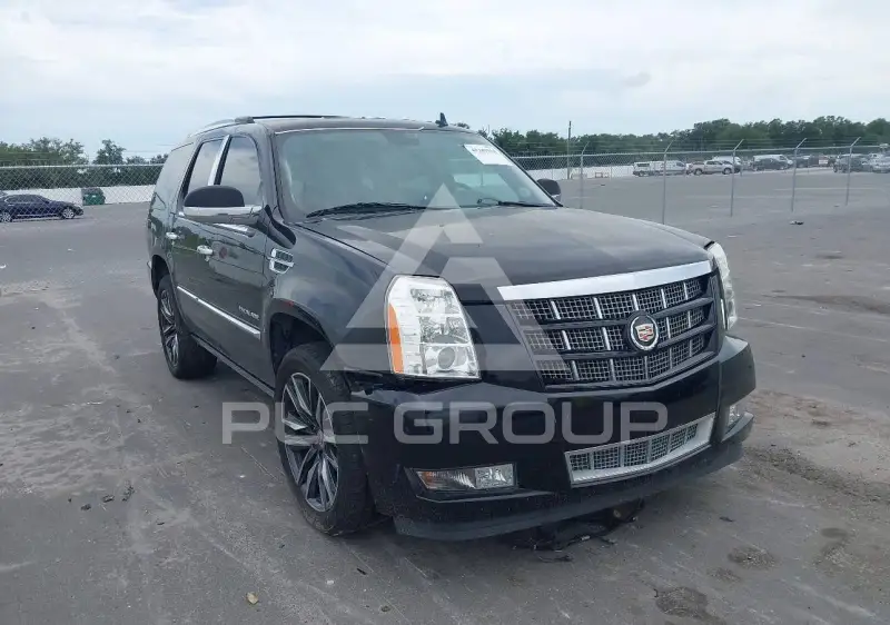 2011 Cadillac ESCALADE фото