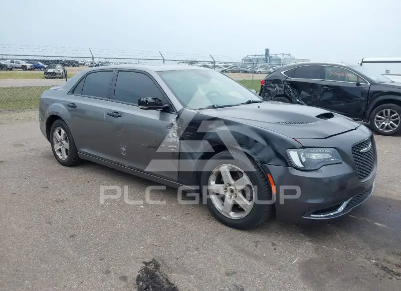 2011 Chrysler 300 фото