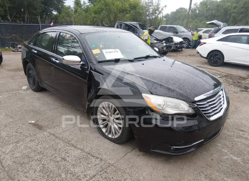 2011 Chrysler 200 фото