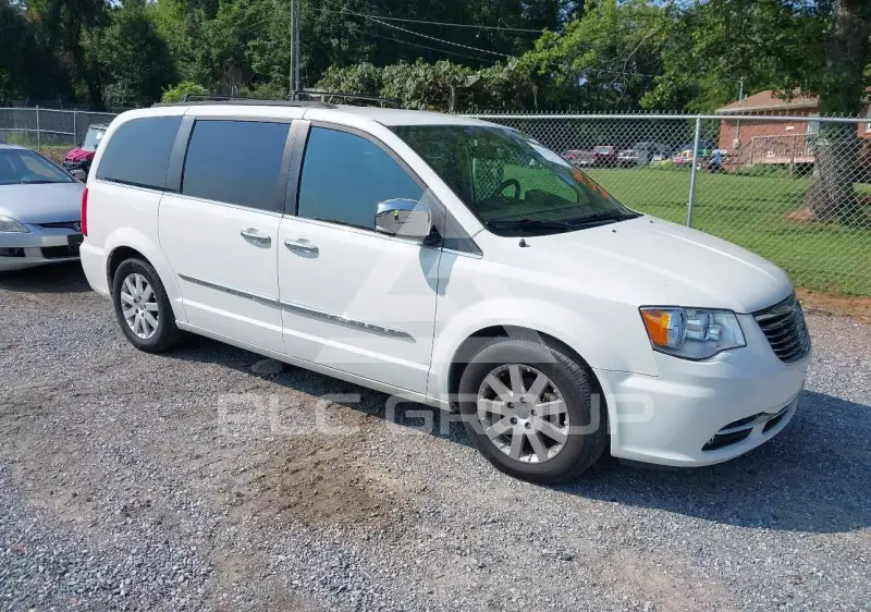 2011 Chrysler TOWN & COUNTRY фото