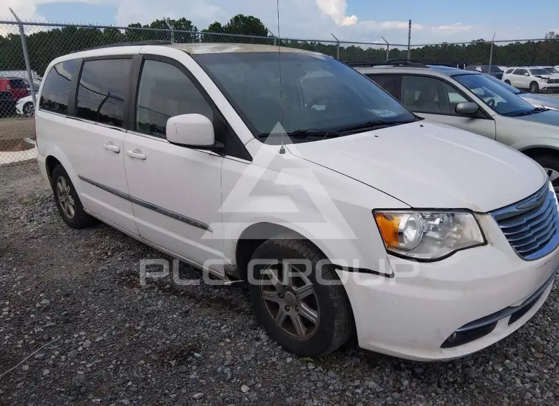 2011 Chrysler TOWN & COUNTRY фото