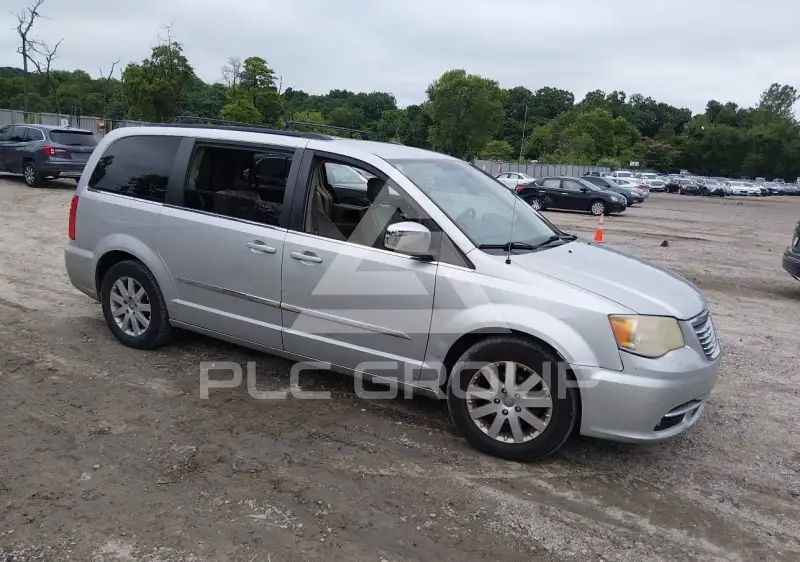 2011 Chrysler TOWN & COUNTRY фото
