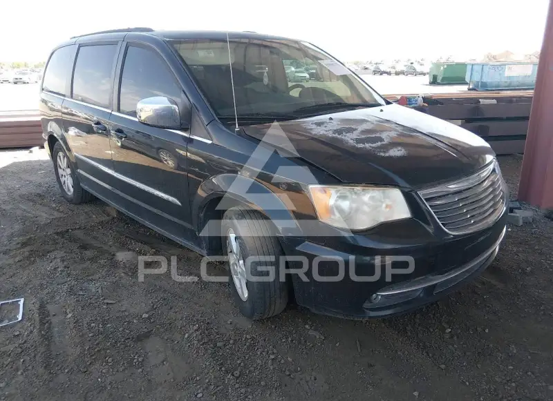2011 Chrysler TOWN & COUNTRY фото