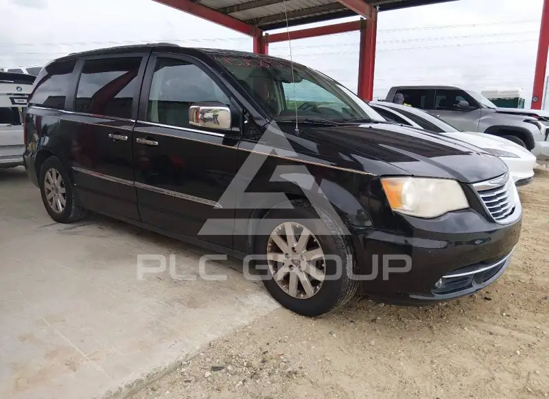 2011 Chrysler TOWN & COUNTRY photo