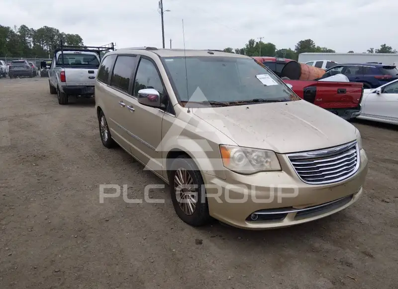 2011 Chrysler TOWN & COUNTRY фото