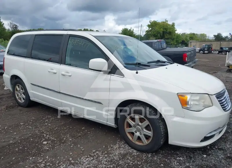 2011 Chrysler TOWN & COUNTRY фото