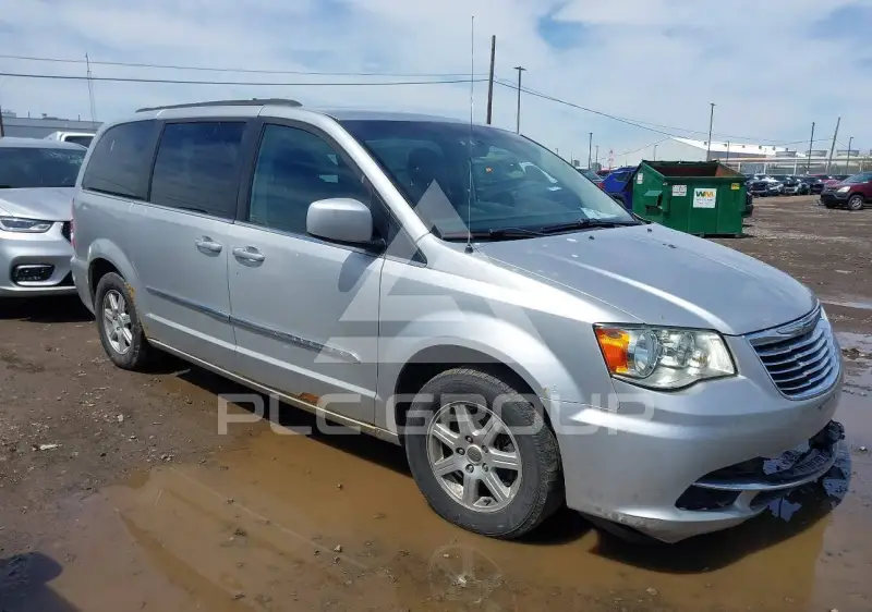 2011 Chrysler TOWN & COUNTRY фото