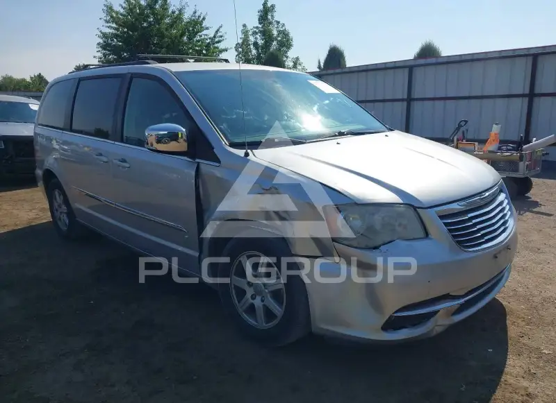 2011 Chrysler TOWN & COUNTRY фото