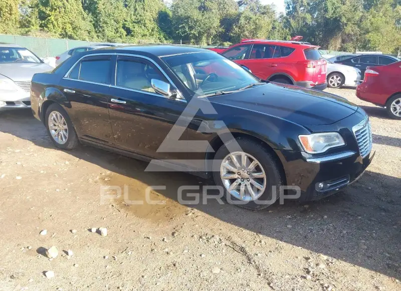 2011 Chrysler 300 фото
