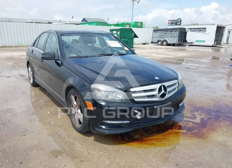 2011 Mercedes Benz C 350 photo