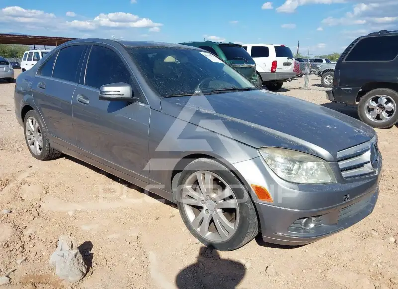2011 Mercedes Benz C 300 фото