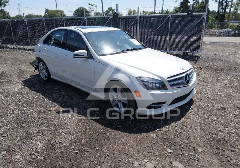2011 Mercedes Benz C 300 photo
