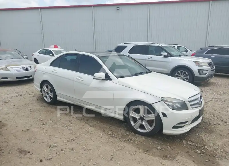 2011 Mercedes Benz C 300 photo