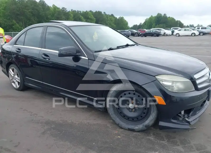 2011 Mercedes Benz C 300 фото