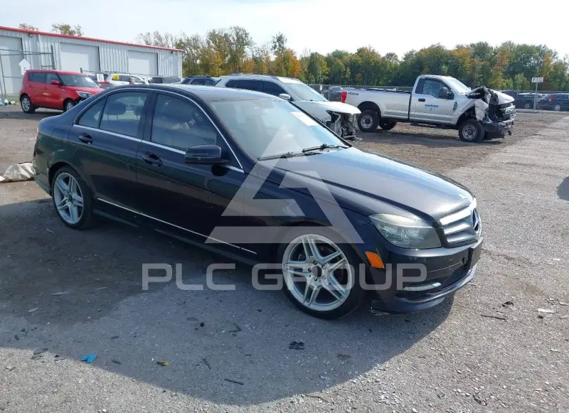 2011 Mercedes Benz C 300 photo
