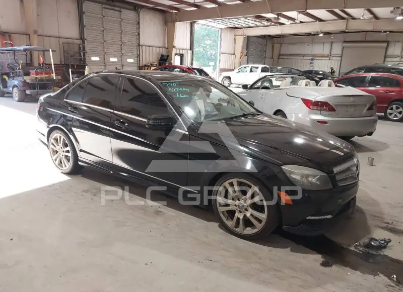2011 Mercedes Benz C 300 фото