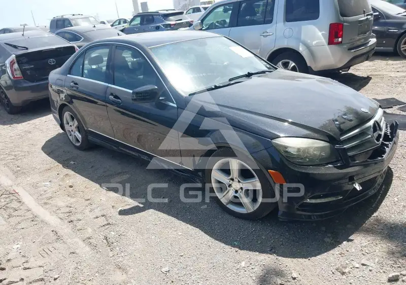 2011 Mercedes Benz C 300 фото