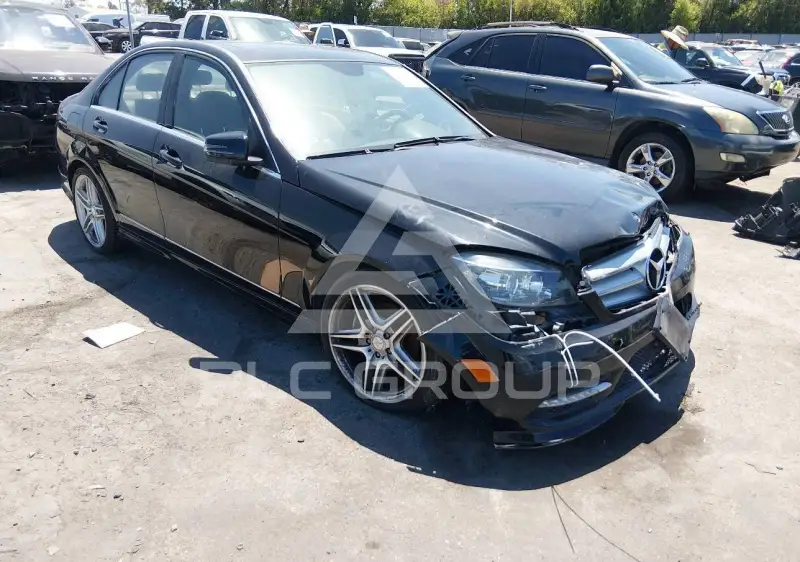 2011 Mercedes Benz C 300 photo