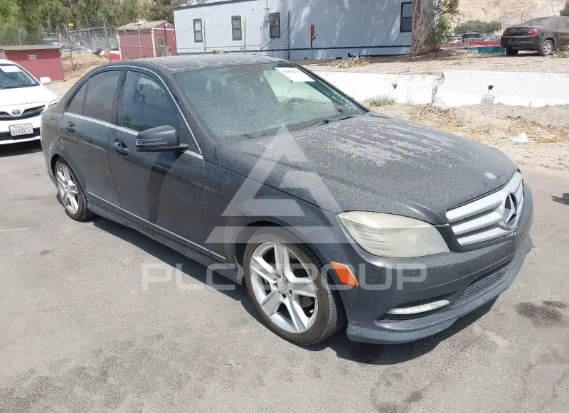 2011 Mercedes Benz C 300 photo