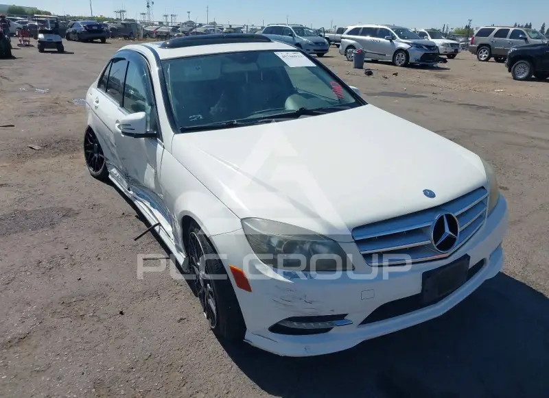 2011 Mercedes Benz C 300 photo