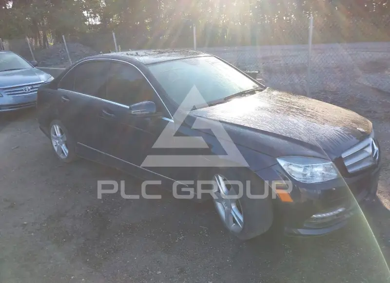 2011 Mercedes Benz C 300 photo
