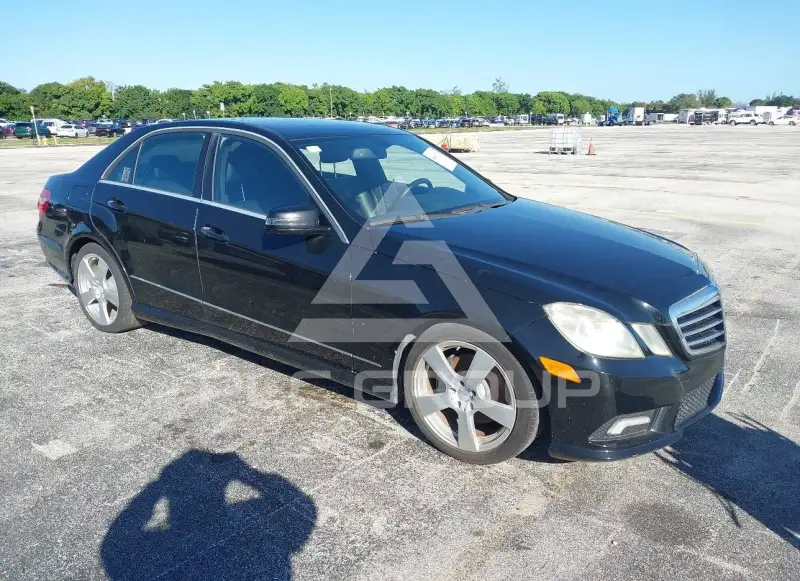 2011 Mercedes Benz E 350 фото