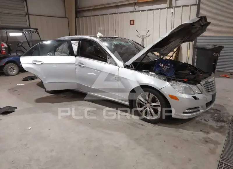 2011 Mercedes Benz E 350 фото