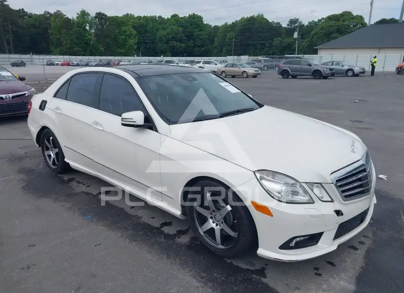 2011 Mercedes Benz E 350 фото