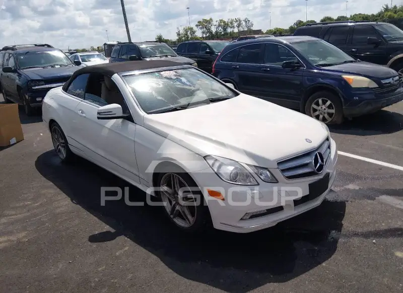 2011 Mercedes Benz E 350 фото