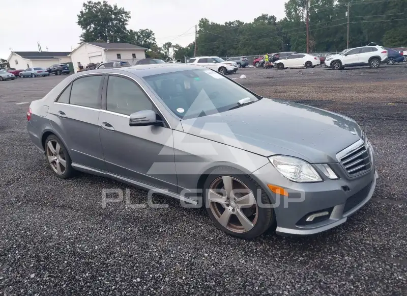 2011 Mercedes Benz E 350 фото