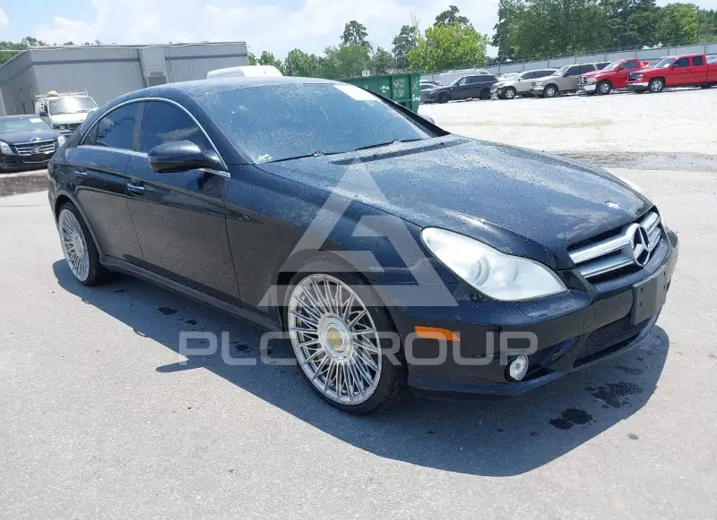 2011 Mercedes Benz CLS 500 фото