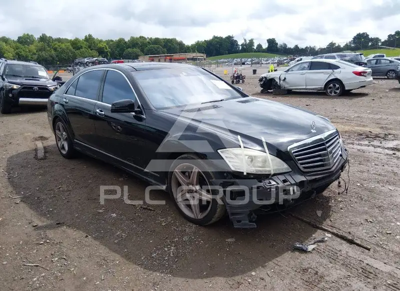 2011 Mercedes Benz S 550 фото