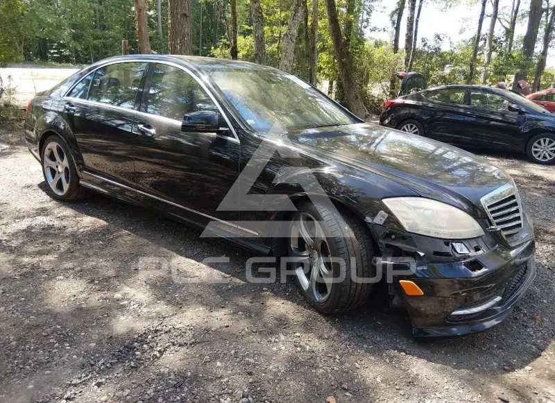 2011 Mercedes Benz S 550 фото