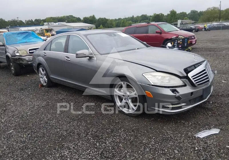 2011 Mercedes Benz S 550 фото
