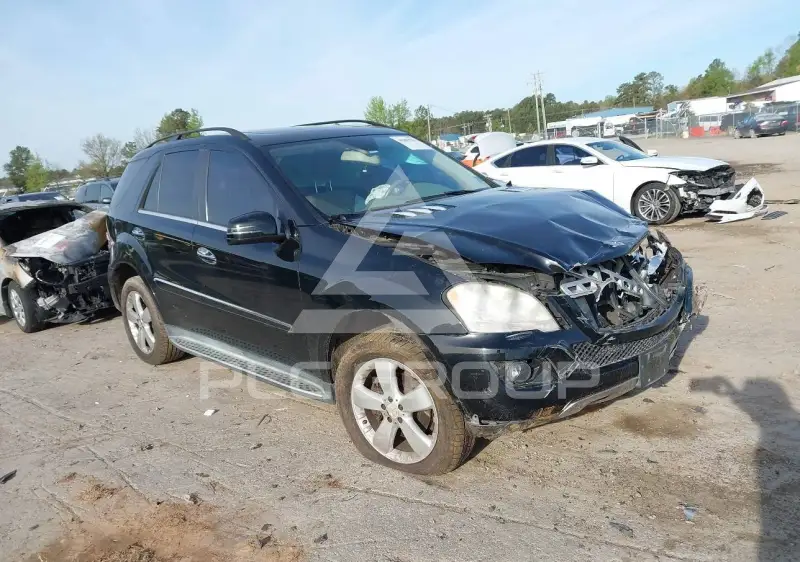 2011 Mercedes Benz ML 350 photo