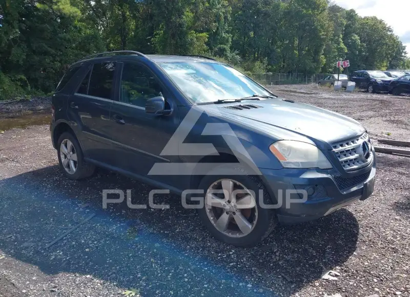 2011 Mercedes Benz ML 350 photo