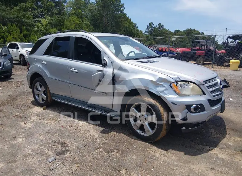 2011 Mercedes Benz ML 350 фото