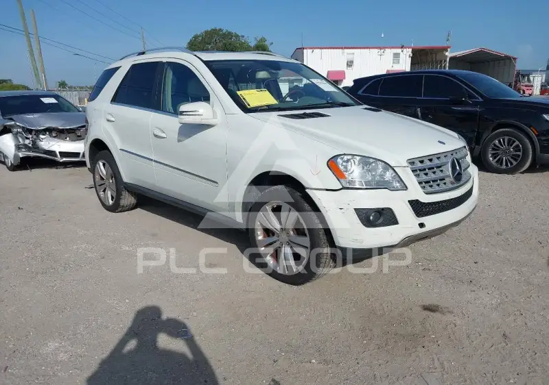 2011 Mercedes Benz ML 350 фото