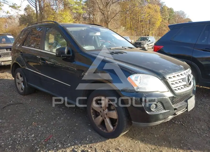 2011 Mercedes Benz ML 350 фото