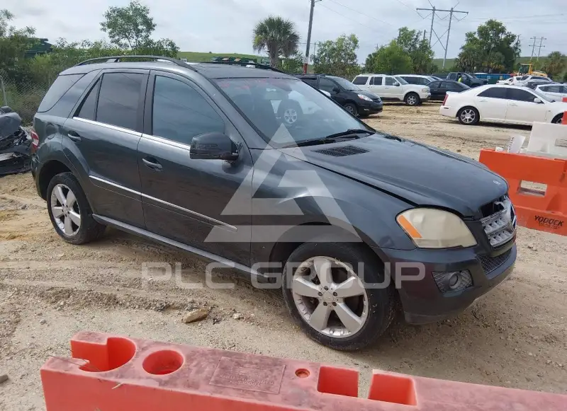 2011 Mercedes Benz ML 350 фото