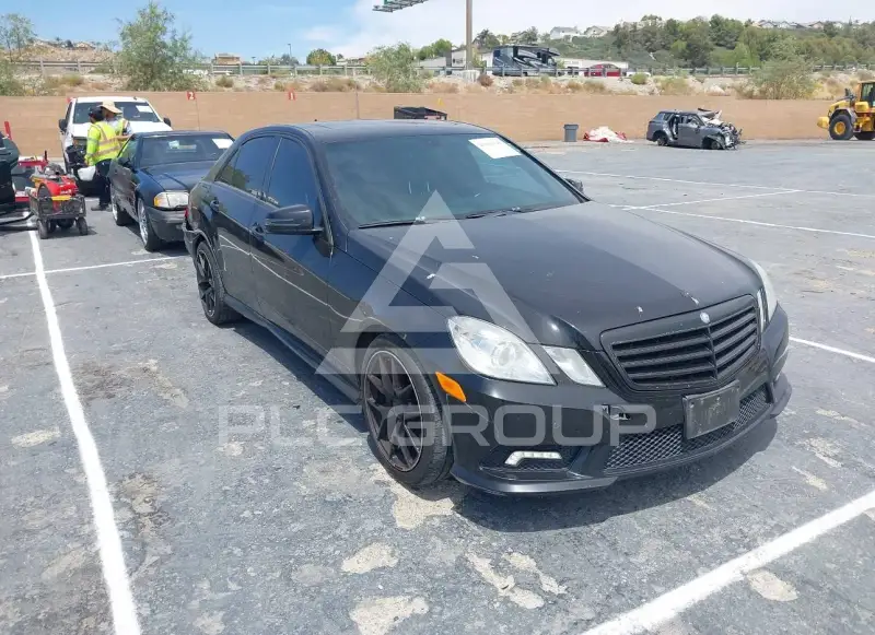 2011 Mercedes Benz E 550 photo