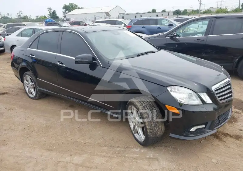 2011 Mercedes Benz E 550 фото
