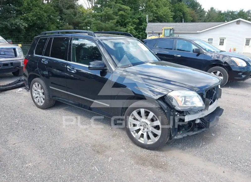 2011 Mercedes Benz GLK 350 photo