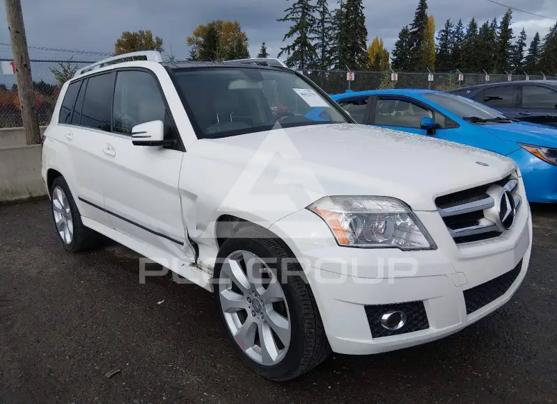 2011 Mercedes Benz GLK 350 photo