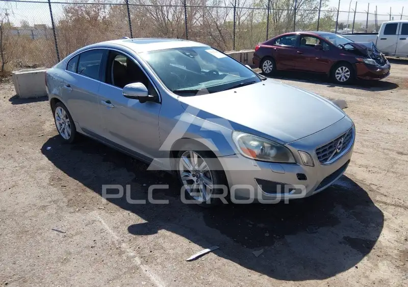 2011 Volvo S60 photo