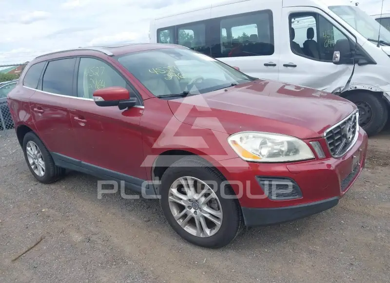 2011 Volvo XC60 фото